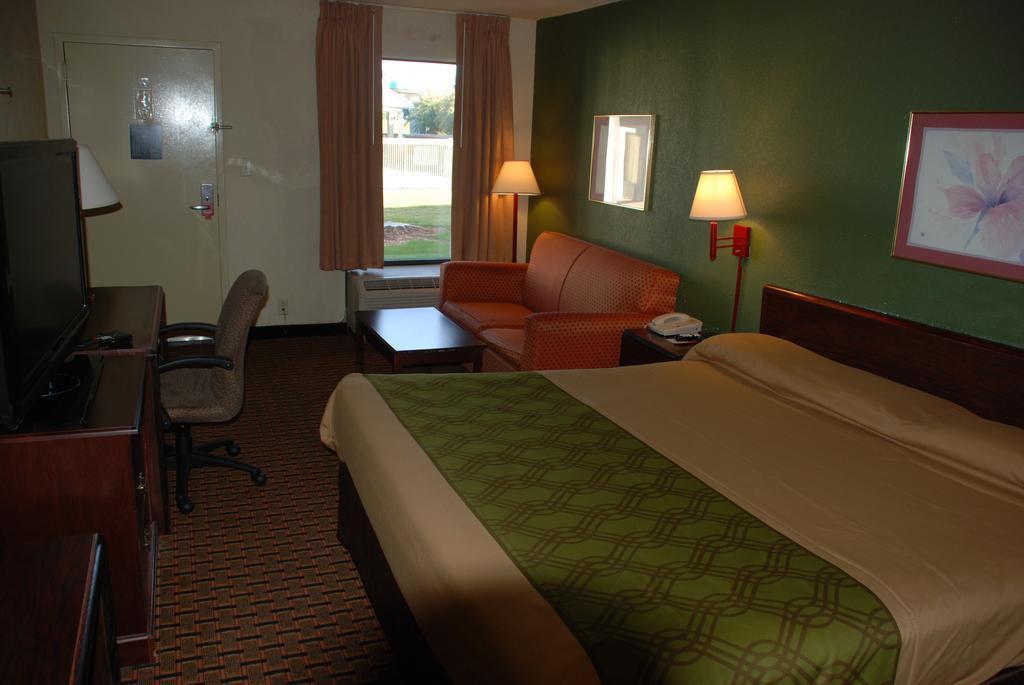 Econo Lodge - Oxmoor Бирмингем Экстерьер фото