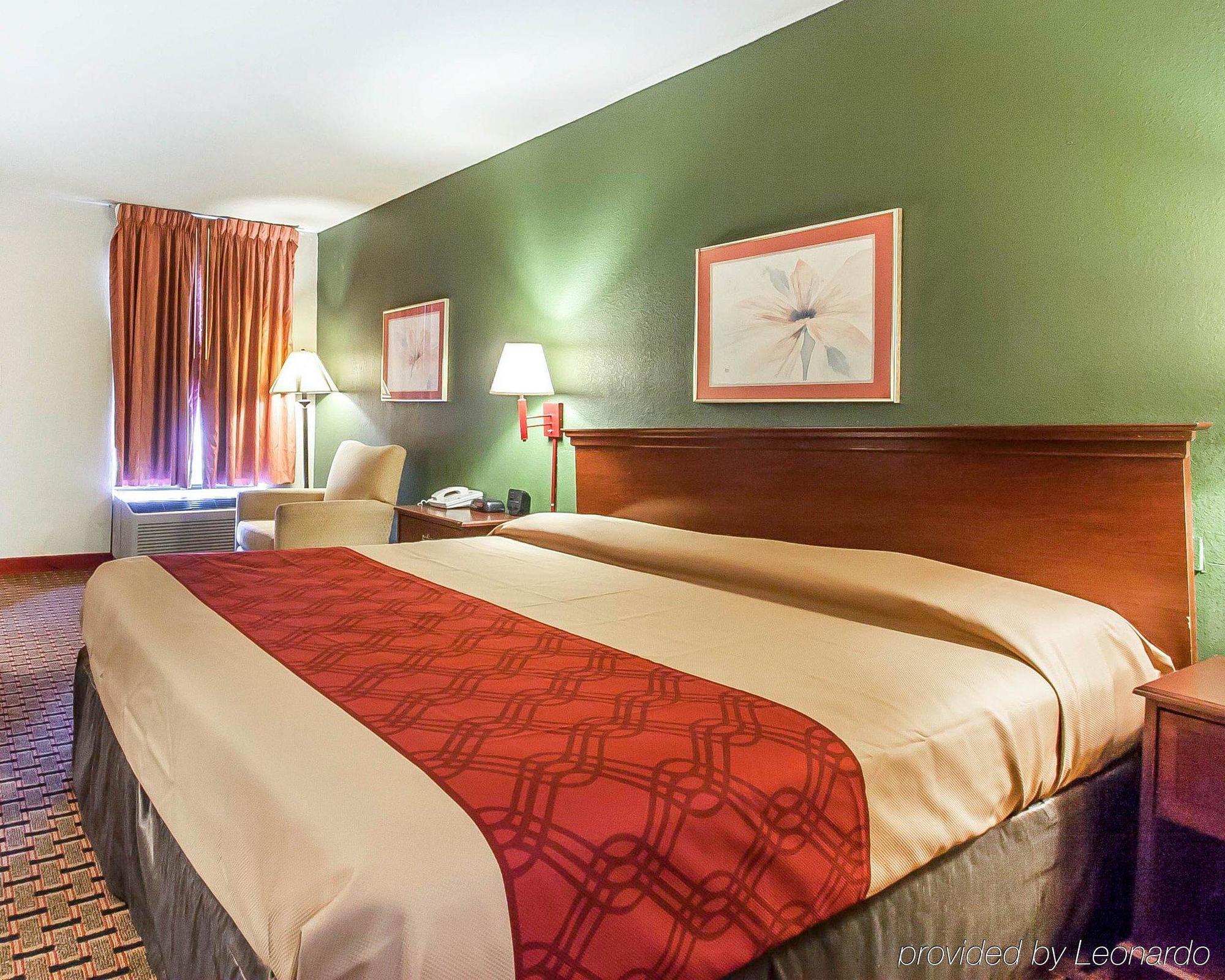 Econo Lodge - Oxmoor Бирмингем Экстерьер фото