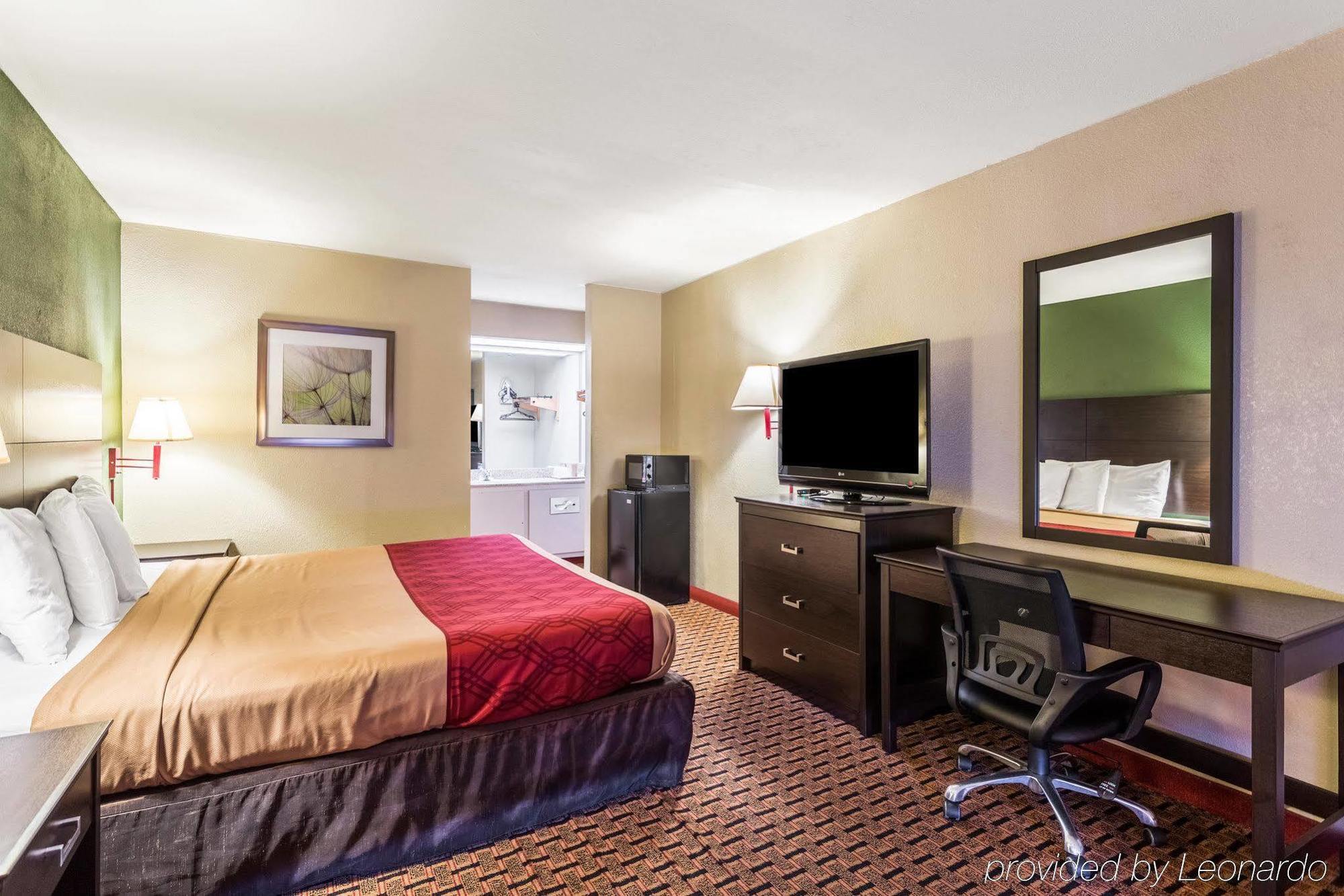 Econo Lodge - Oxmoor Бирмингем Экстерьер фото